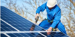 Installation Maintenance Panneaux Solaires Photovoltaïques à Saint-Etienne-Roilaye